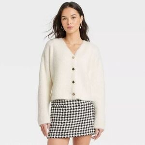 A New Day Cream Fuzzy V-Neck Cardigan Sweater XXL Women's New